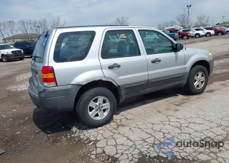 2007 Ford Escape Xls/Xls Manual z USA, uszkodzony, nr VIN 1FMYU02Z97KB80446